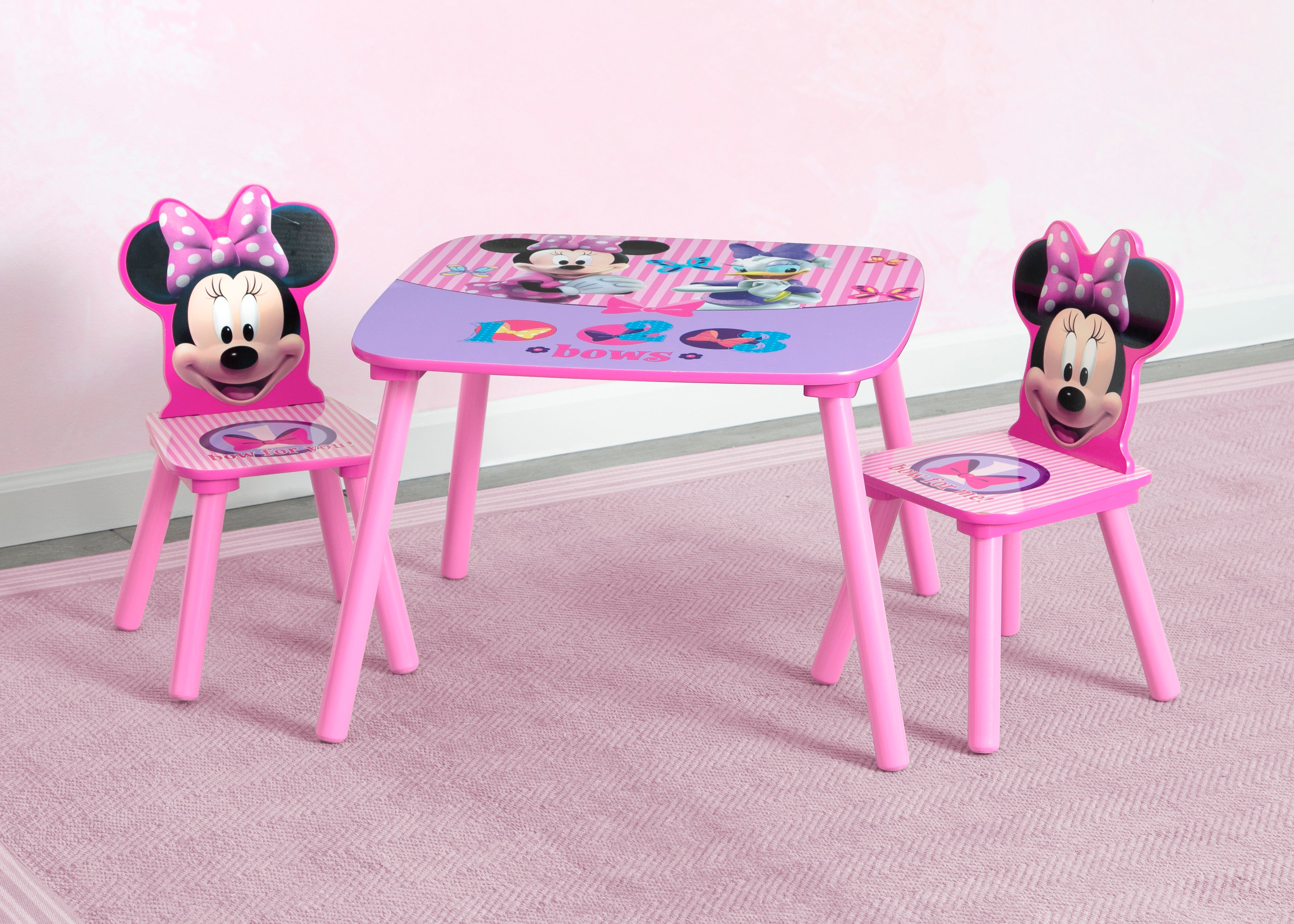 Minnie Mouse Table & Chair Set